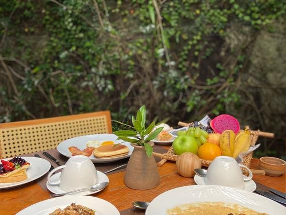 whatsapp image 2023-09-24 at 20.21.11.jpeg