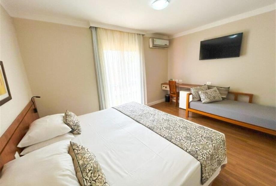 luxo c varanda (4).jpg