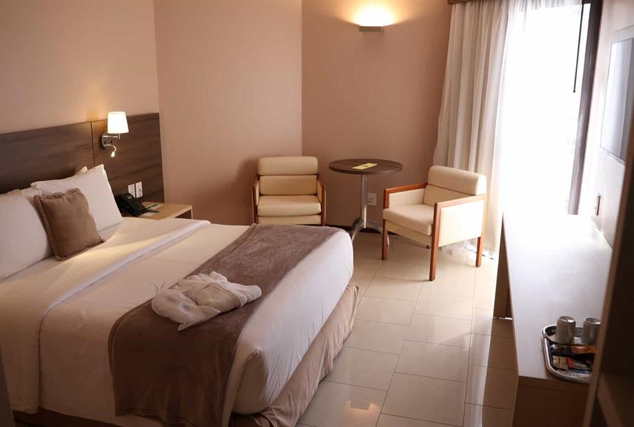 apto executivo 01 cama casal - 02.jpg