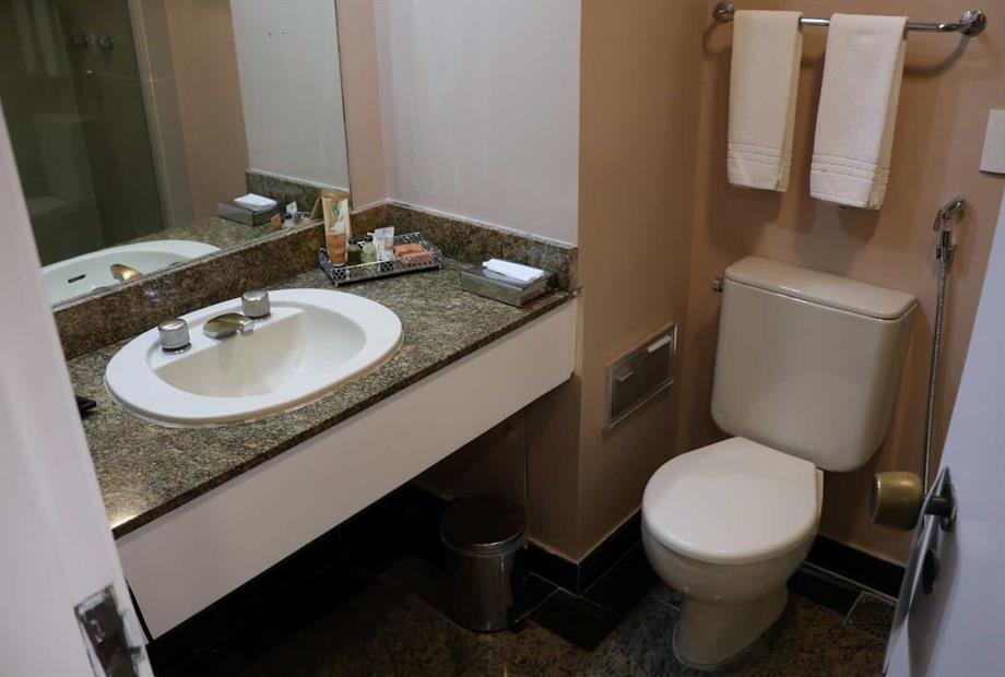 apto executivo 01 cama casal - 04.jpg