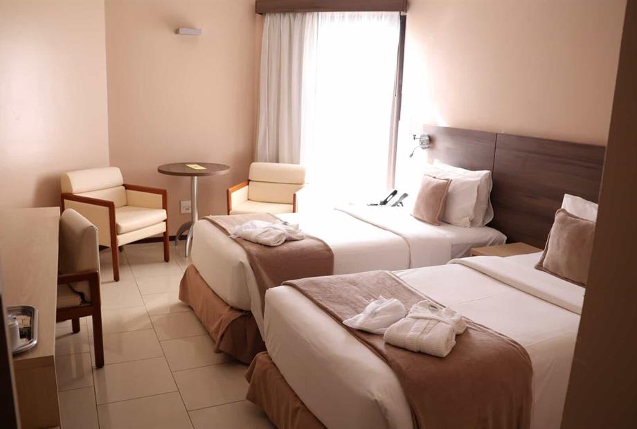 apto executivo 02 camas solteiro - 01.jpg