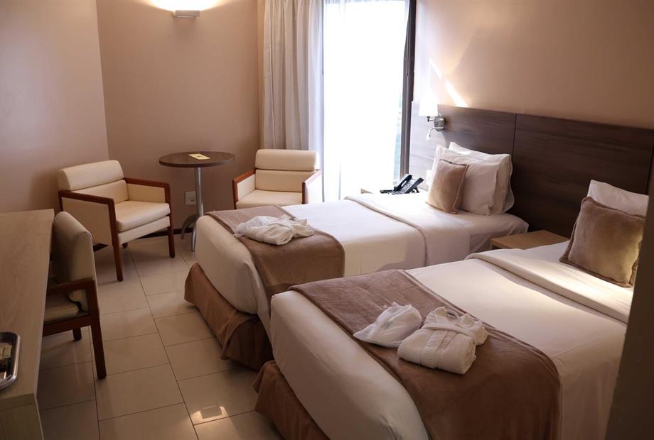 apto executivo 02 camas solteiro - 02.jpg