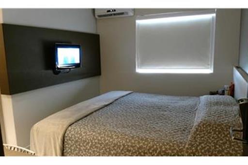 Duplo com cama King Size