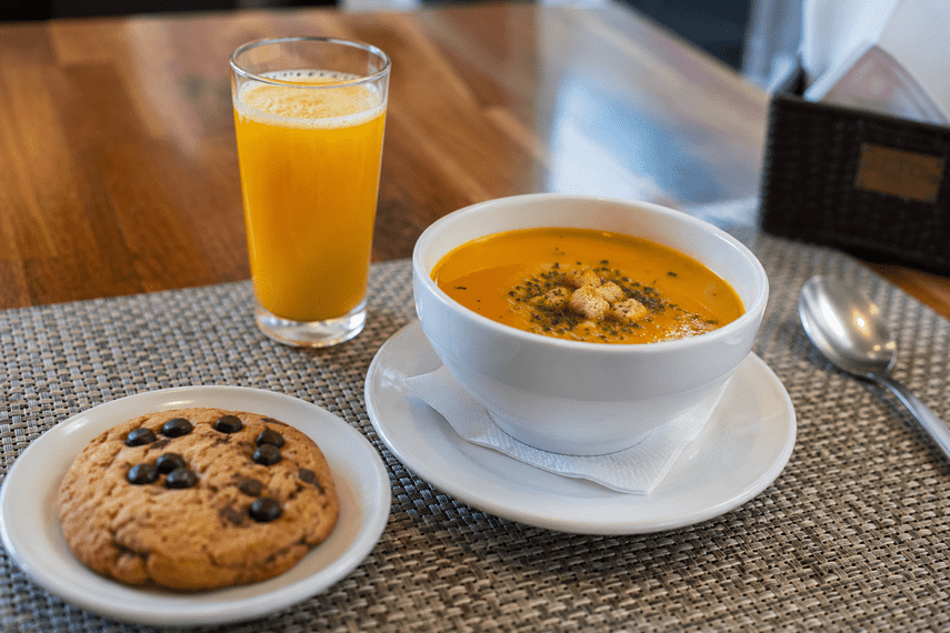 COMBO 02 - Sopa do Dia (Das 13h as 21h)