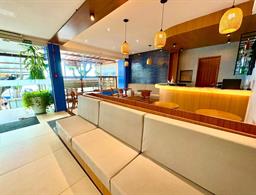Hit Hotel