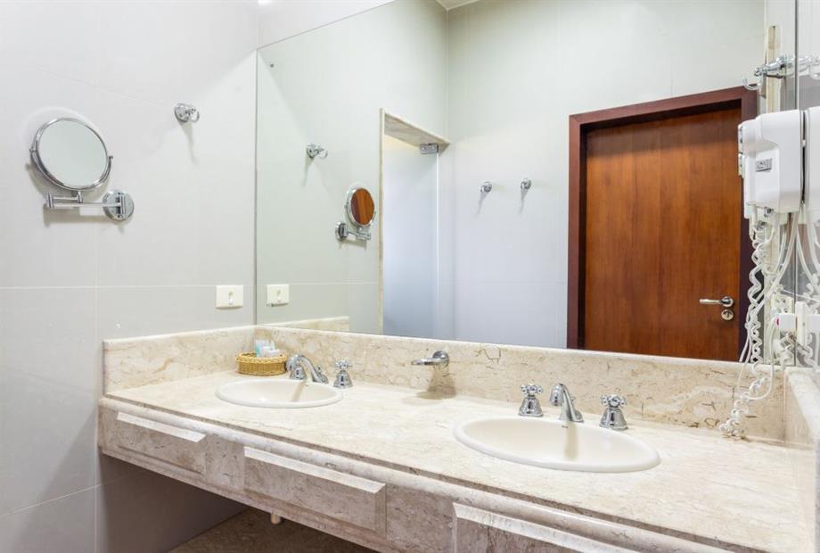 premium - banheiro.jpg