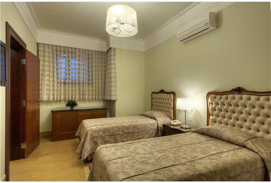 Ante Sala Suite Premium.jpg