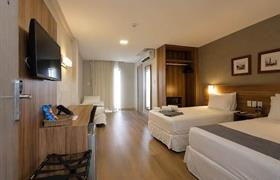 Superior Triplo Solteiro ( 2 camas de solteiro +1 cama auxiliar) do ARCUS Hotel Aracaju by Atlantica