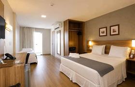 Superior Triplo Queen ( uma criança de até 7 anos na mesma cama dos pais) do ARCUS Hotel Aracaju by Atlantica