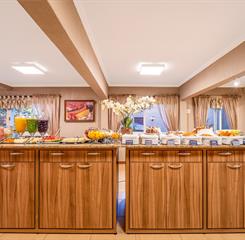 hotel-9 (2)_easy-resize.com.jpg
