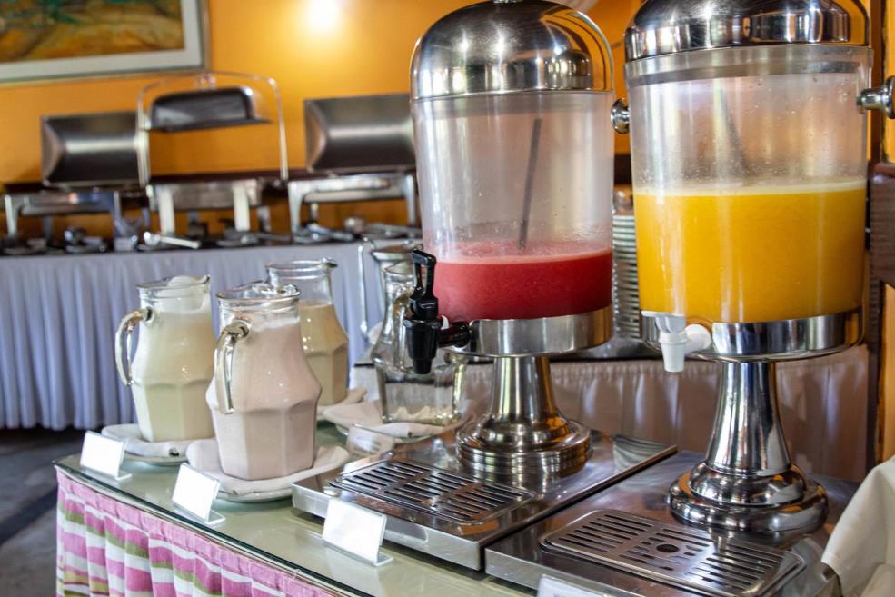Cafe 42.jpg