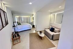 Suíte Master com Hidromassagem e Vista Mar