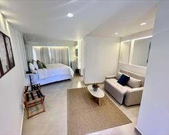 Suíte Master com Hidromassagem e Vista Mar