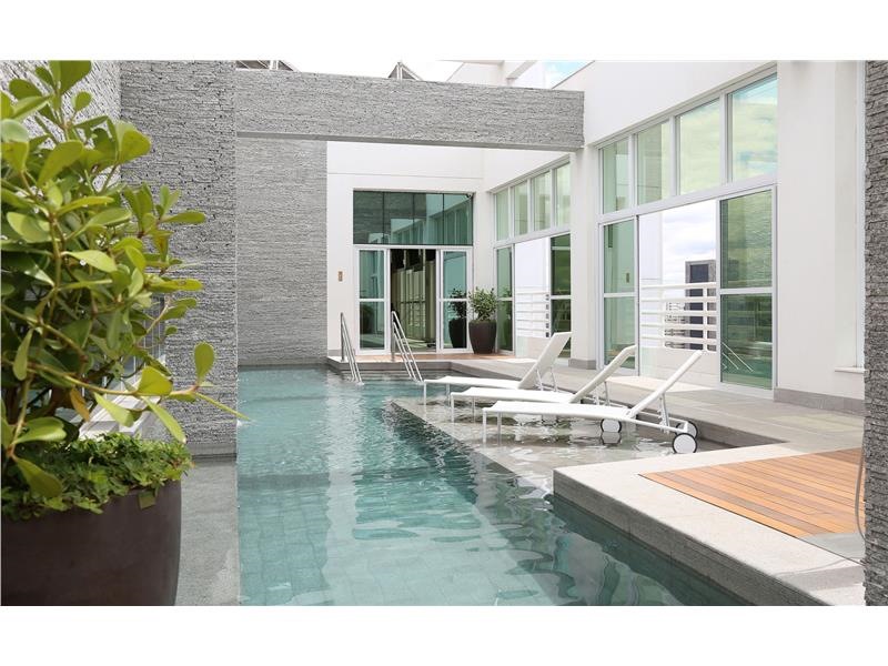 Hotel CadOro_Piscina_Foto 21.jpg