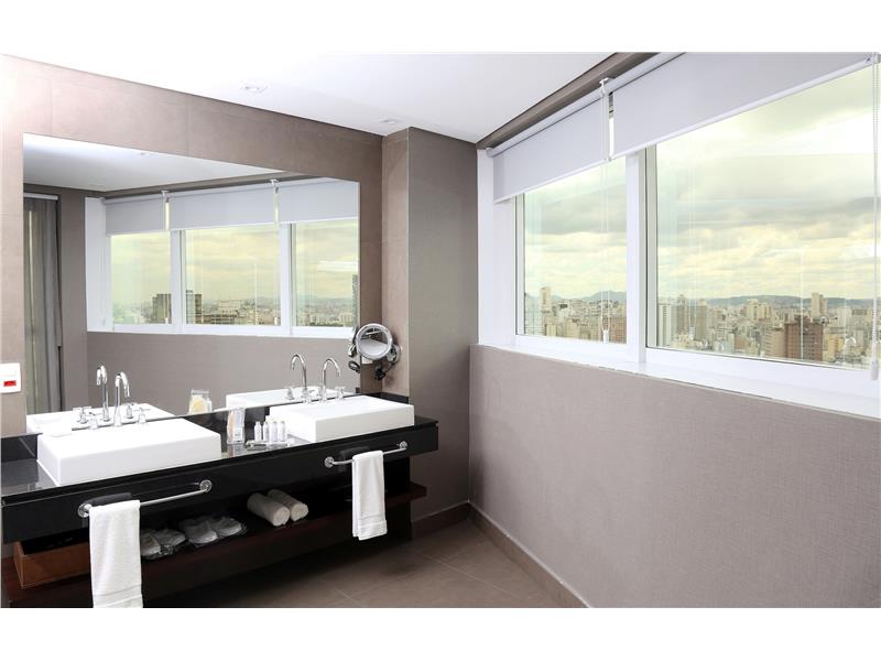 Hotel CadOro_Banheiro_Foto 26.jpg