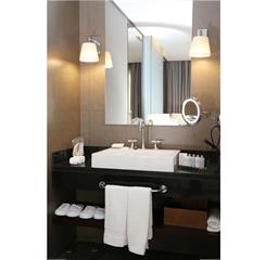 Hotel CadOro_Banheiro_Foto 17.jpg