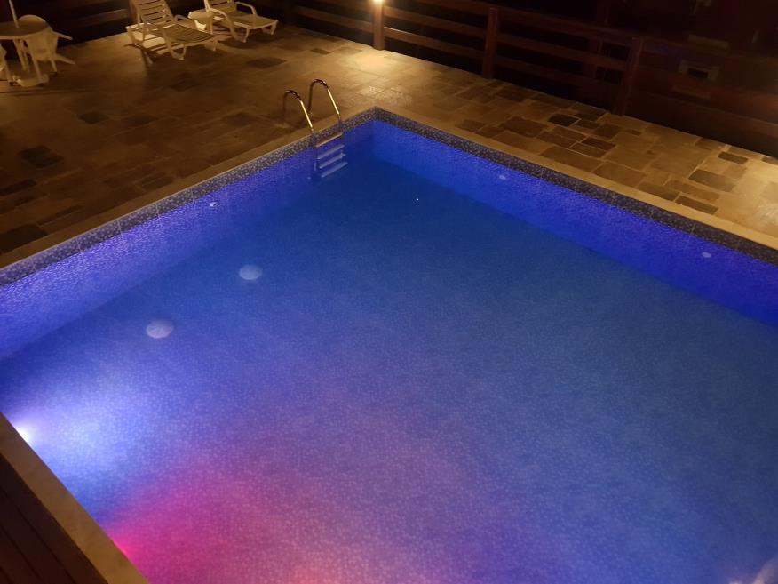 piscina 2.jpg