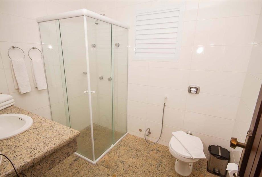 scaj - luxo twin - banheiro (2).jpg