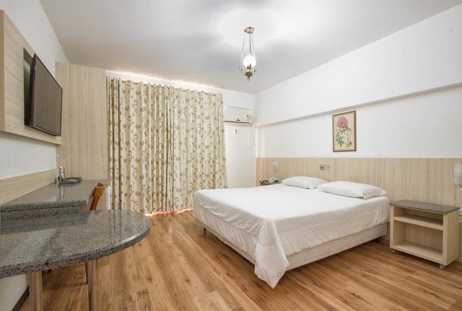 scaj - luxo casal com sacada (2).jpg