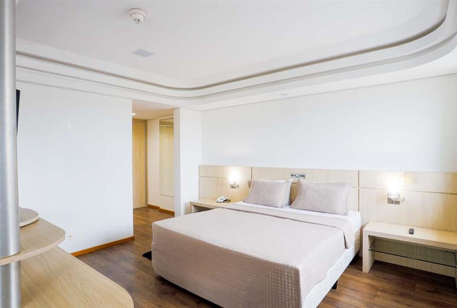 scaj - flat triplo (6) alven.jpg