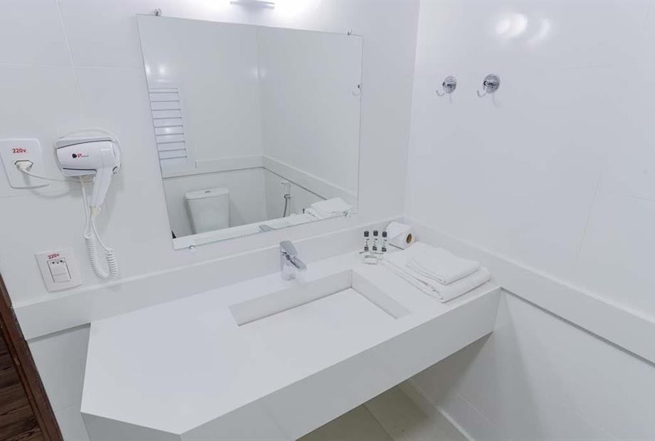 scaj - standard triplo - banheiro (4) alven.jpg