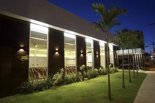 fachada 4 reduzida.jpg