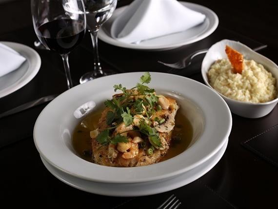 Prato restaurante peixe.jpg