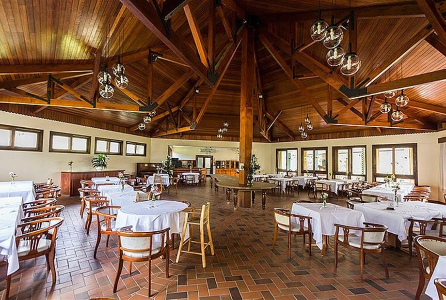 restaurante principal 1.jpg