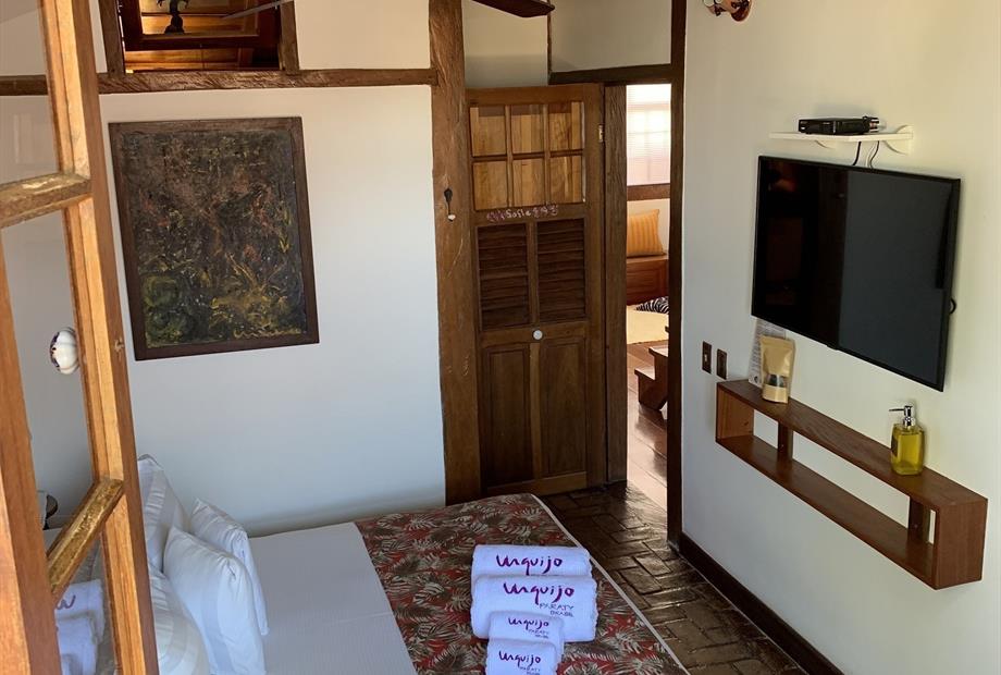 Sofia out - in red.jpg