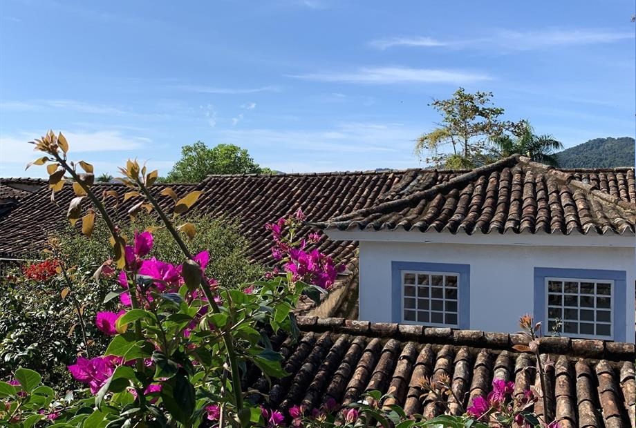 Vista Juliana red.jpg