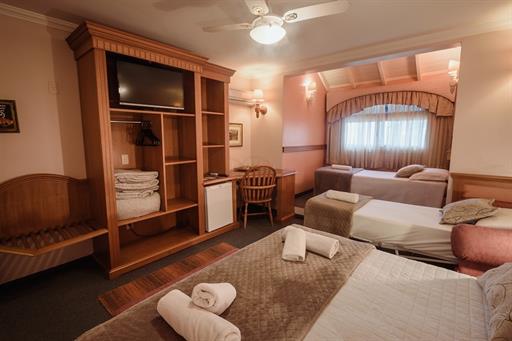 suíte super luxo (4).jpg