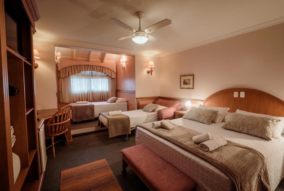 Suíte Super Luxo (1).jpg