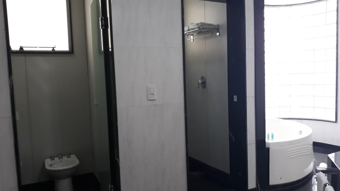apartamento presidencial - banheiro casal (3).jpg
