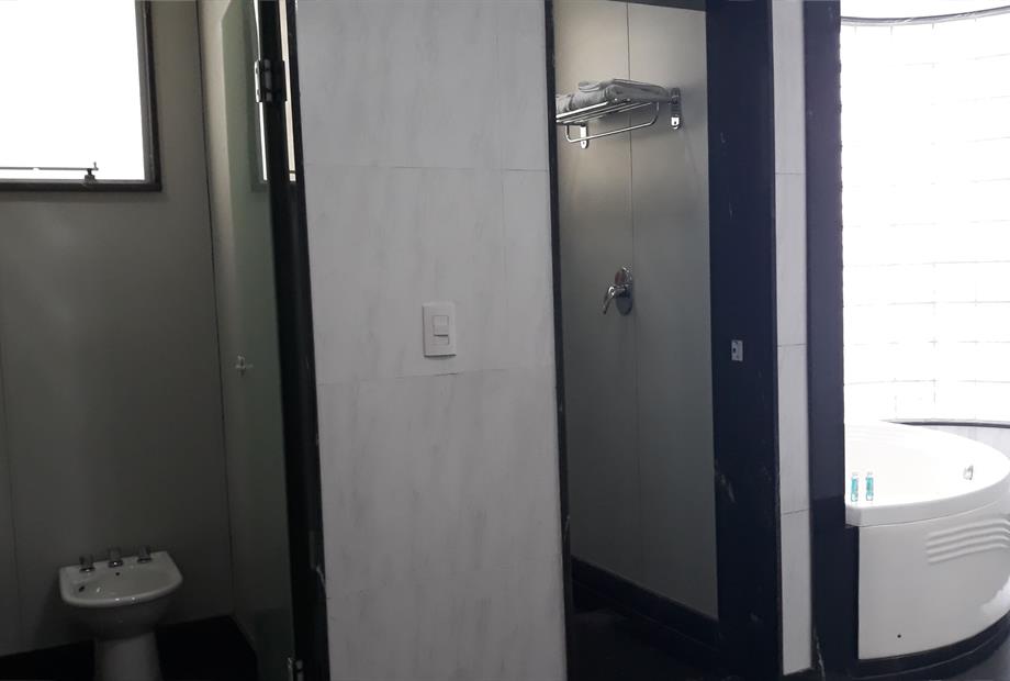 apartamento presidencial - banheiro casal (3).jpg