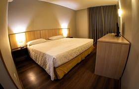 Apartamento casal do Hotel Campo Largo Express