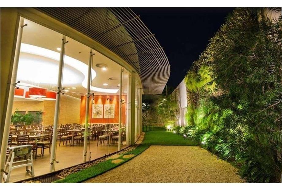 facilities1-2 fachada 2.jpg