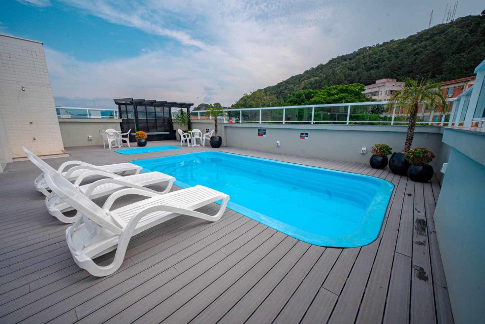 piscina.jpg