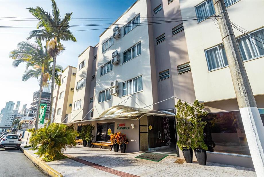 foto rosenbrock fachada 2024.jpeg