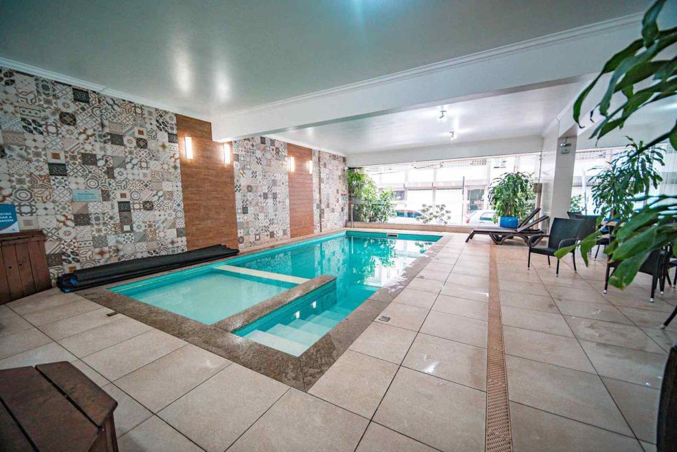 piscina.jpg
