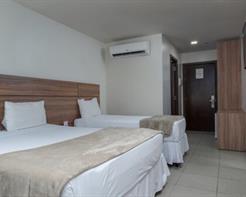 Standard Triplo - 1 Cama Queen e 1 Cama Solteiro