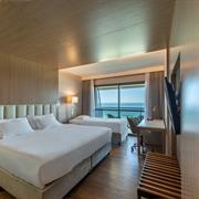 Stilo Triplo Vista Mar.