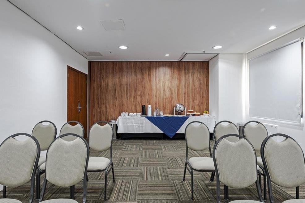 hotel-slaviero-sao-paulo-moema-sala-canario-2.jpg