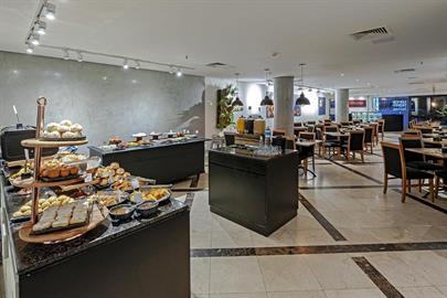 hotel-slaviero-sao-paulo-moema-cafe-da-manha-7.jpg