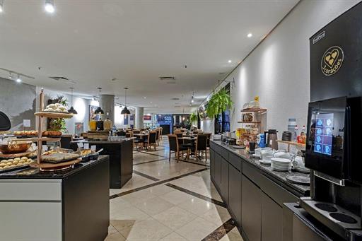 hotel-slaviero-sao-paulo-moema-cafe-da-manha-8.jpg