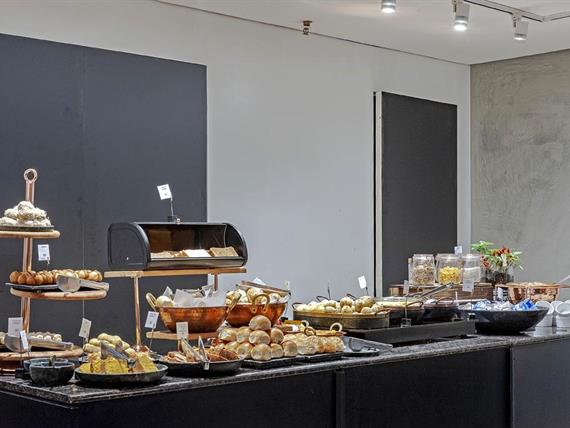 hotel-slaviero-sao-paulo-moema-cafe-da-manha-5.jpg