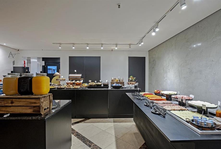 hotel-slaviero-sao-paulo-moema-cafe-da-manha-3.jpg