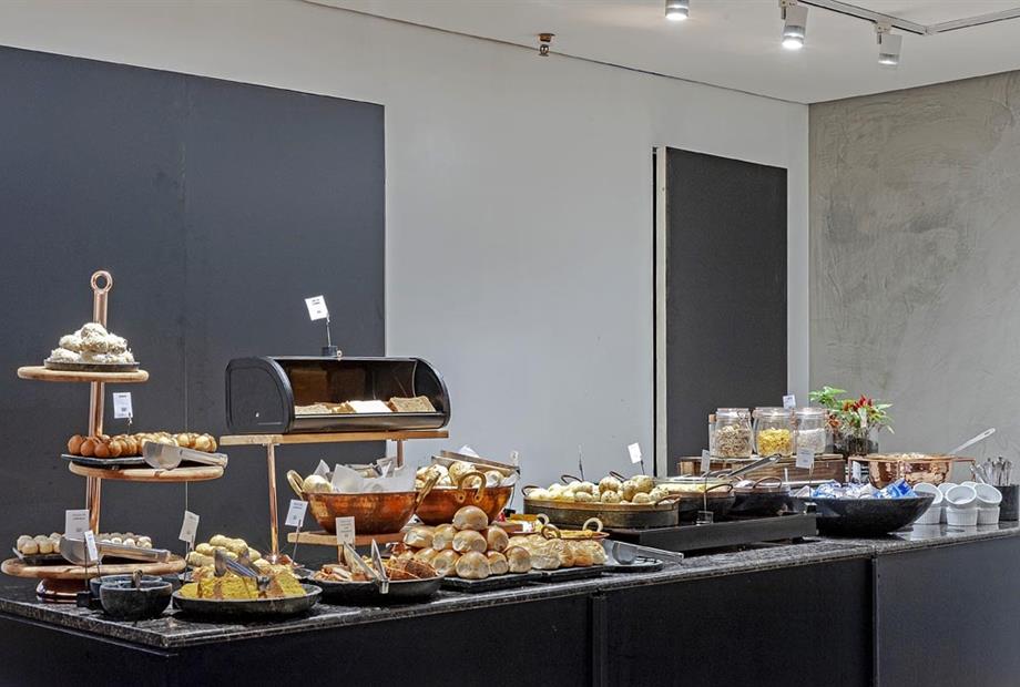 hotel-slaviero-sao-paulo-moema-cafe-da-manha-5.jpg
