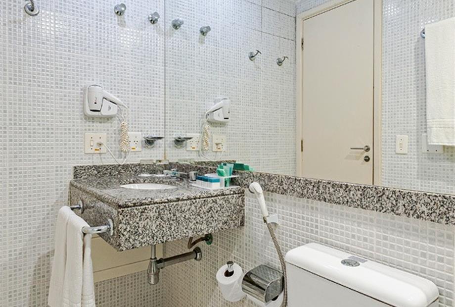 sesm - luxo casal - banheiro (3).jpg