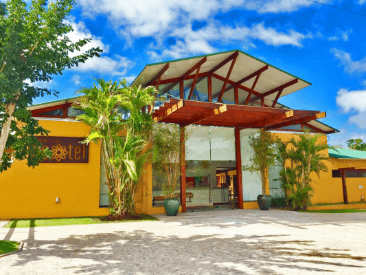 Fachada Bonito Ecotel.png