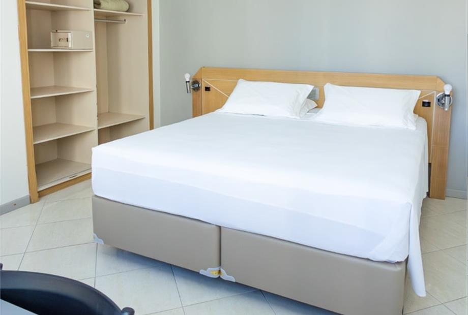 whatsapp image 2025-11-13 at 15.02.34.jpeg